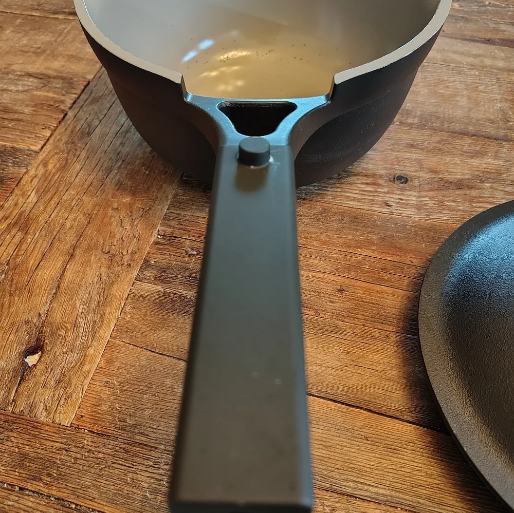 Our Place Perfect Pot Mini 8.5” w/ Lid‎